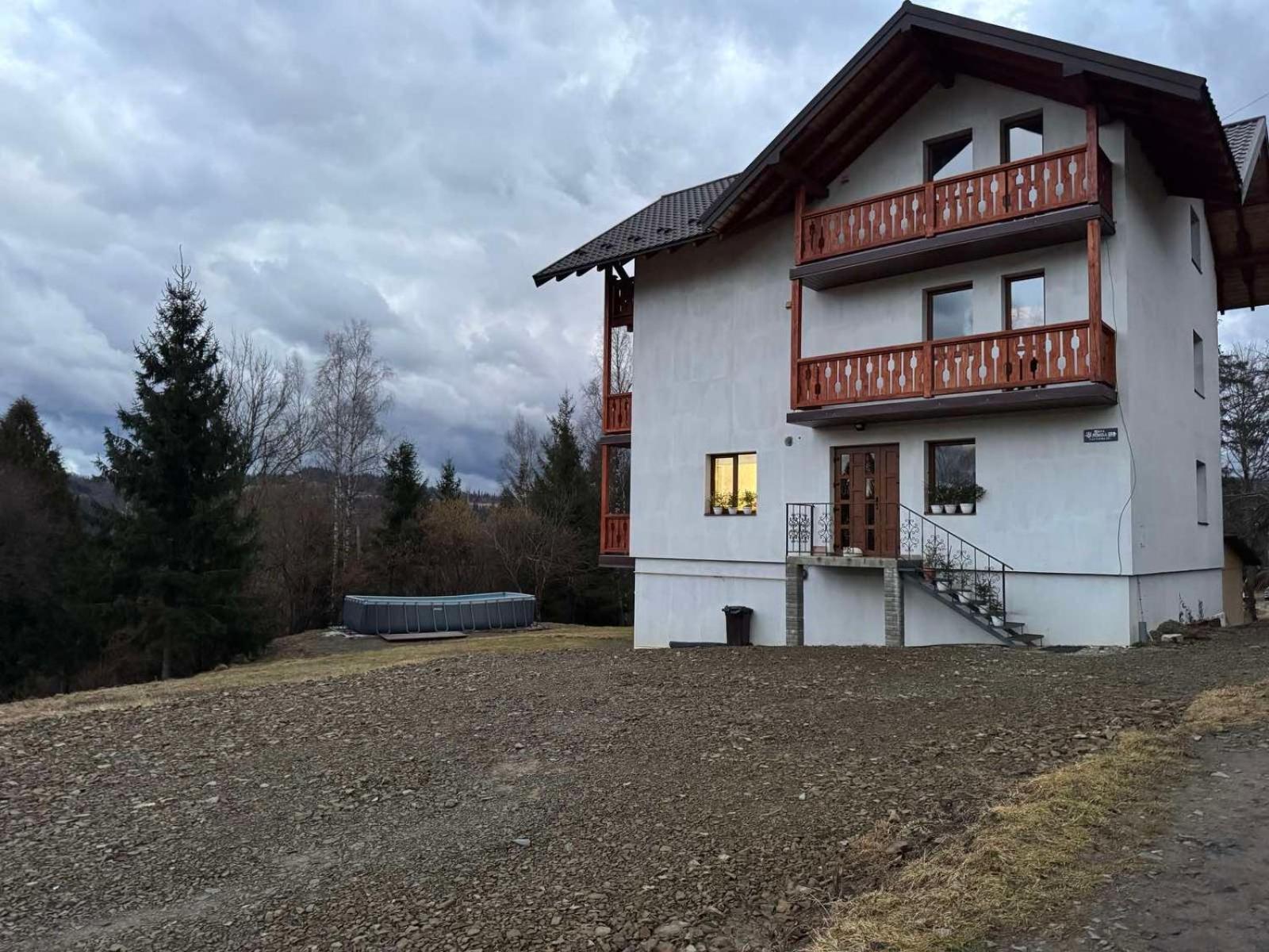 Kolos House スラブスク エクステリア 写真